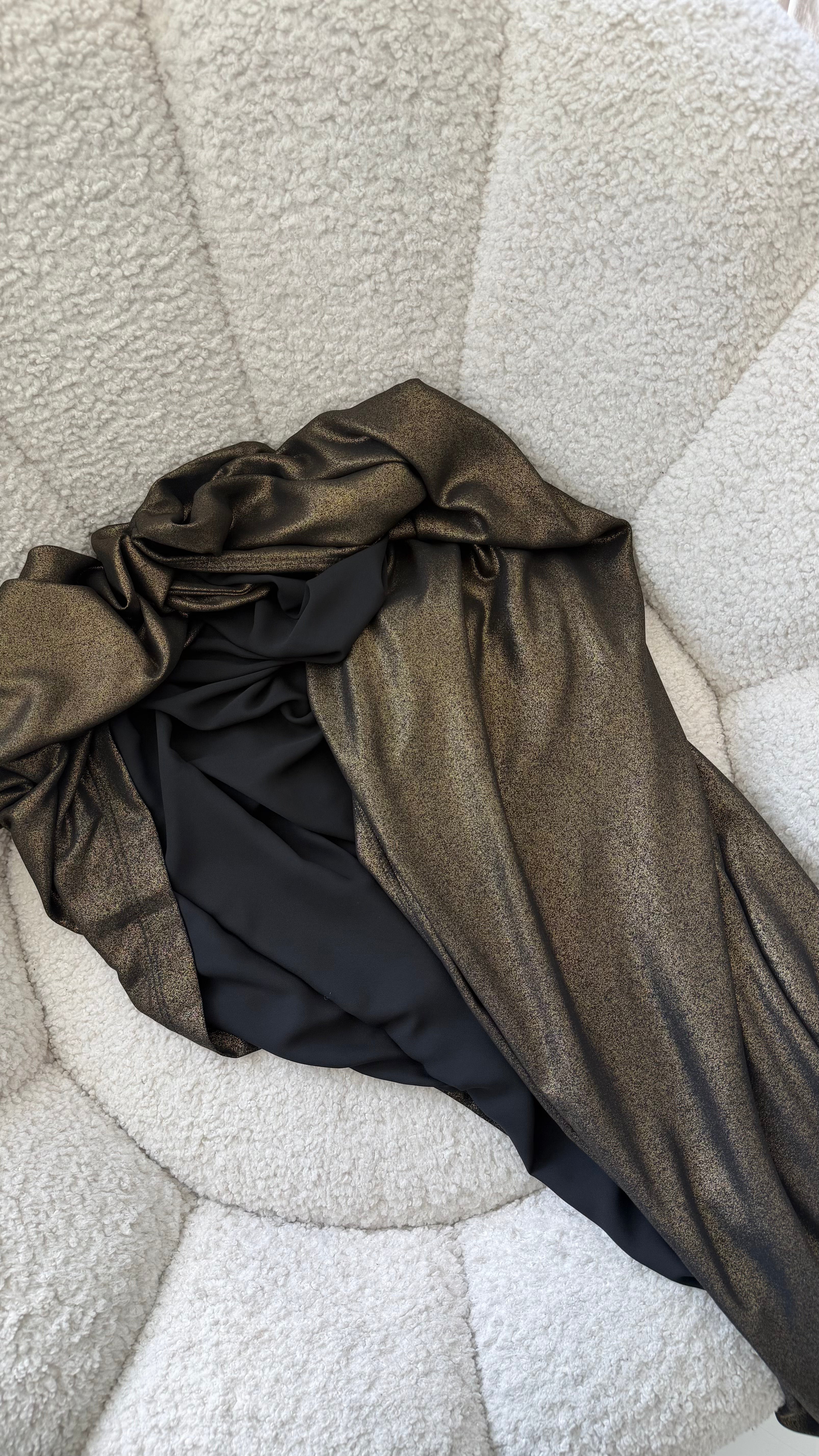 Gold Shimmer Wrap Abaya