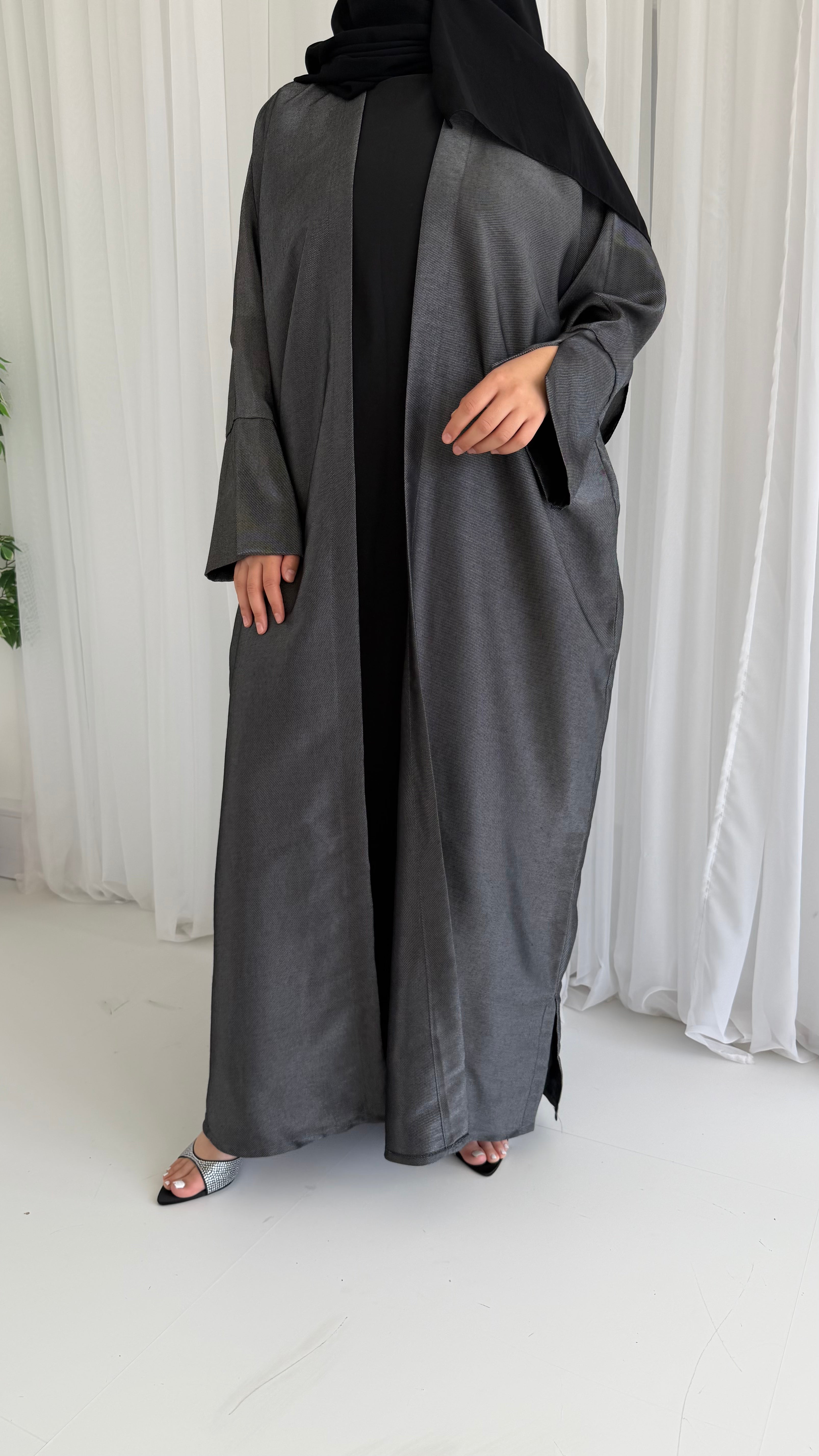 Grey Shimmer Bisht