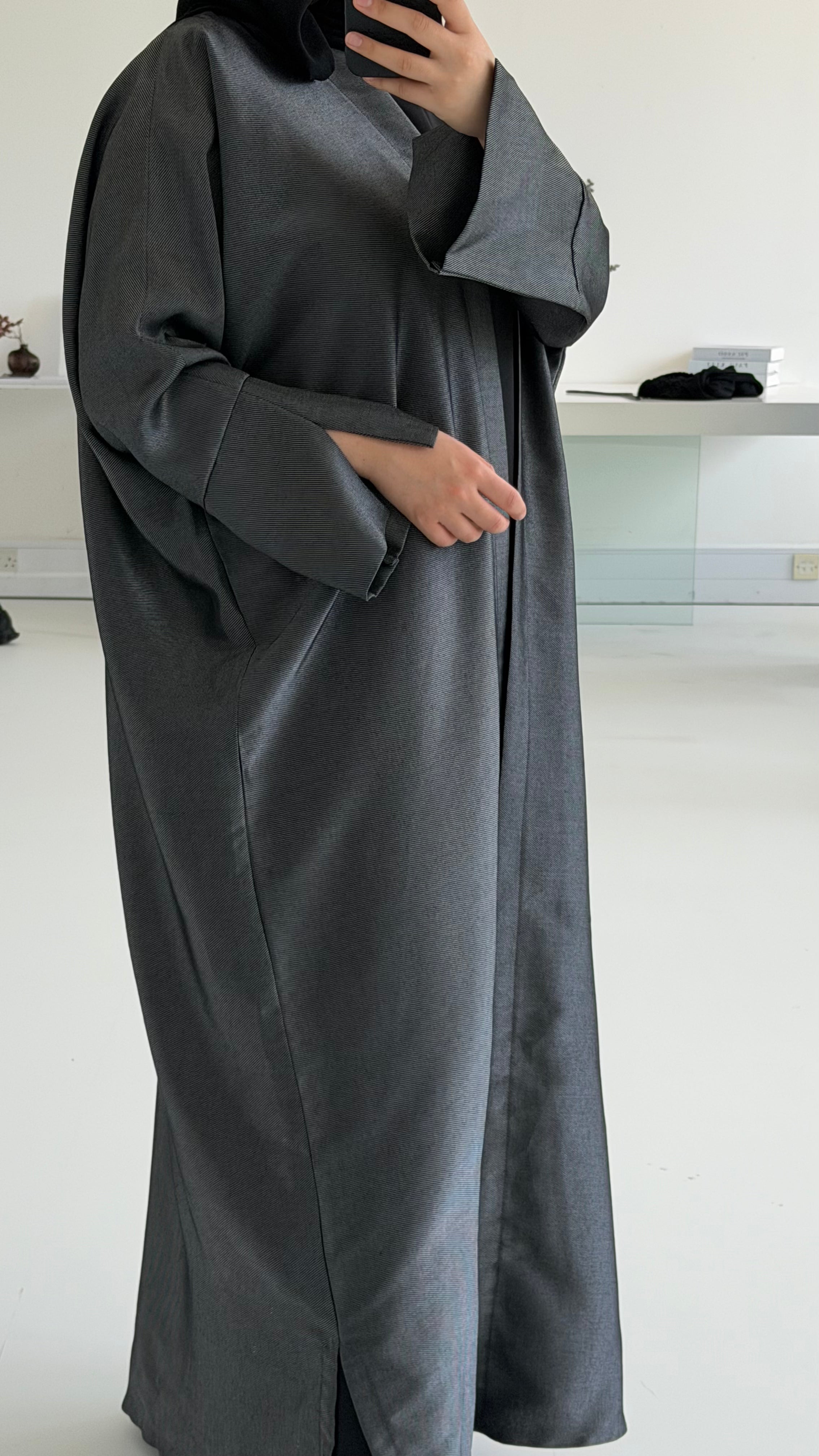 Grey Shimmer Bisht