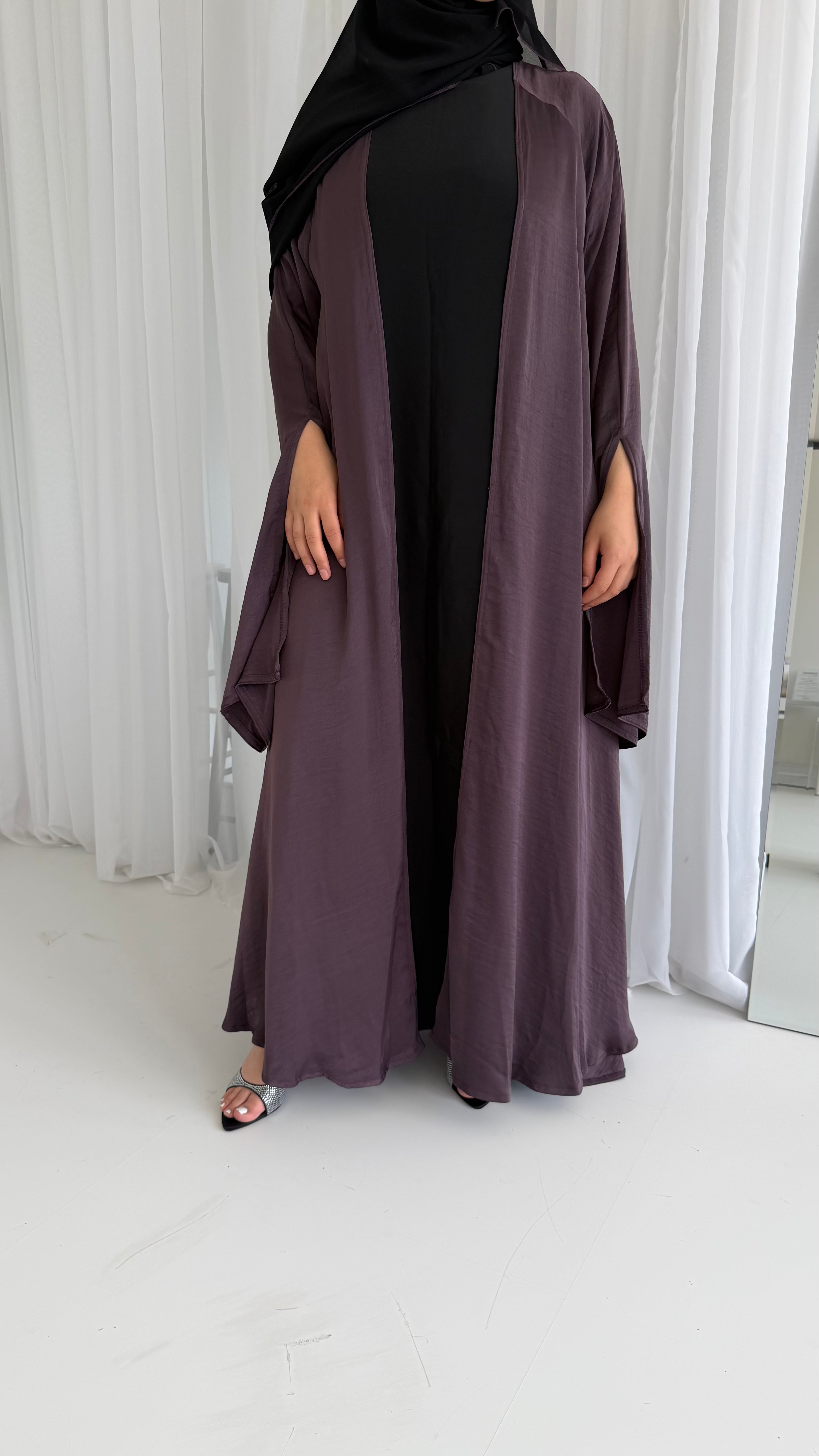 Plum Waterfall Abaya