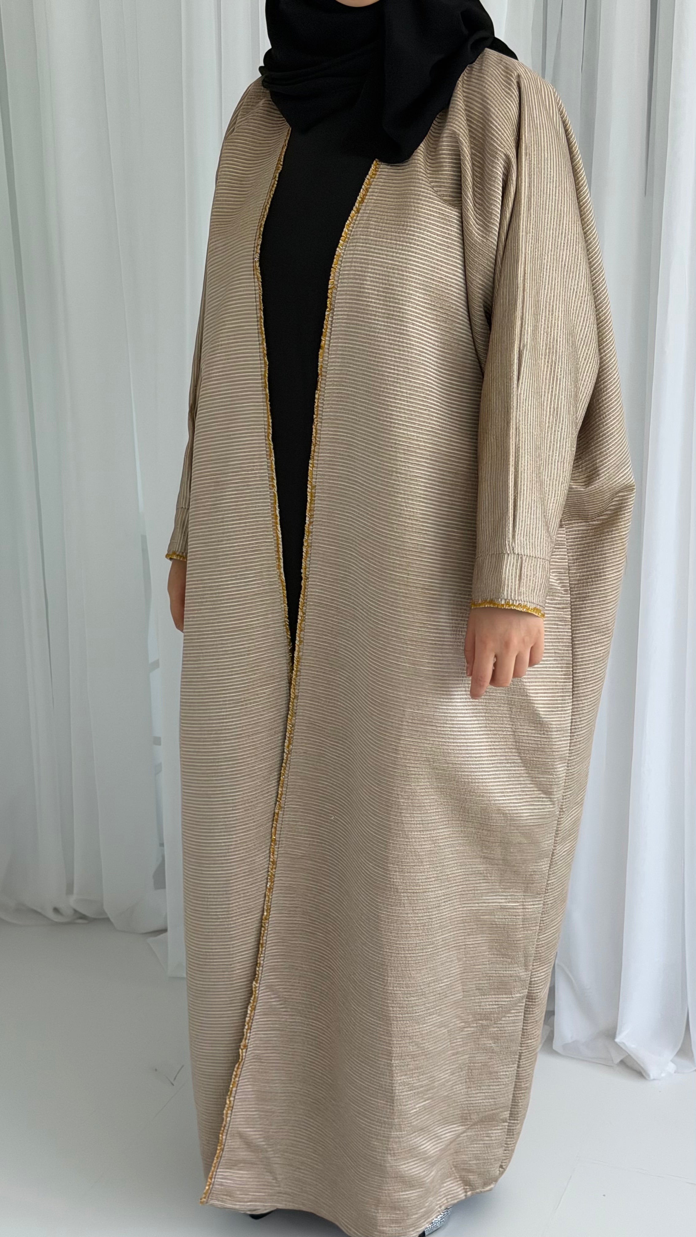 Golden Globe Abaya