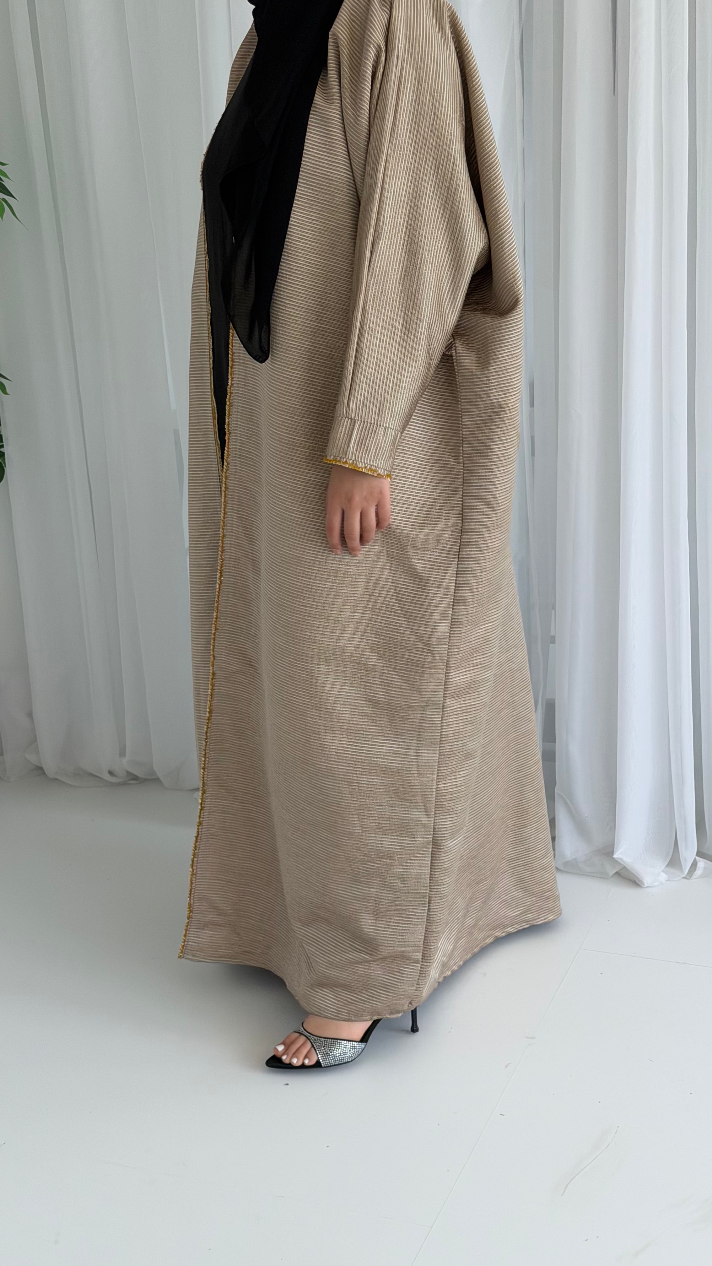 Golden Globe Abaya