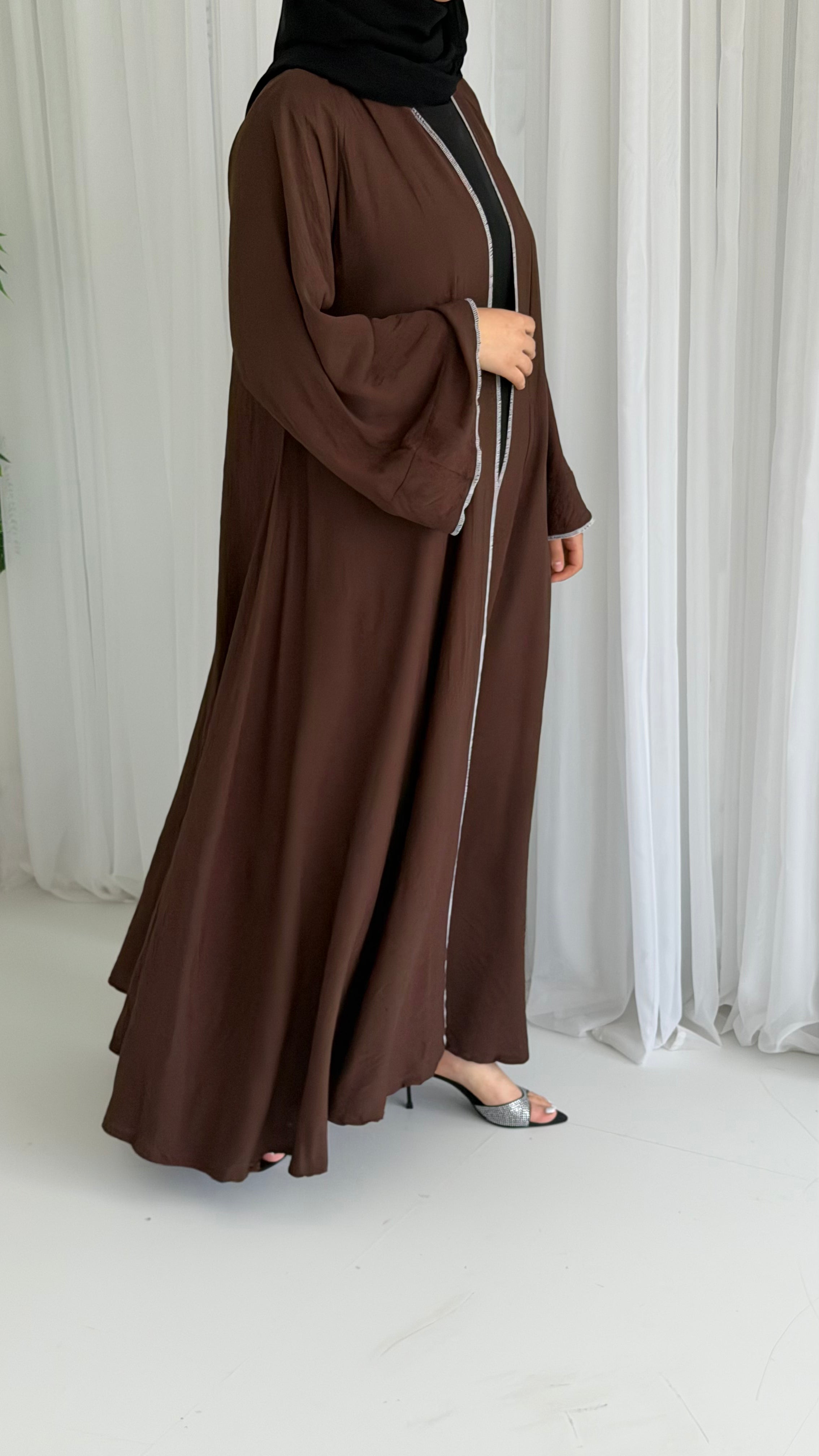 Cocoa Stitch Abaya