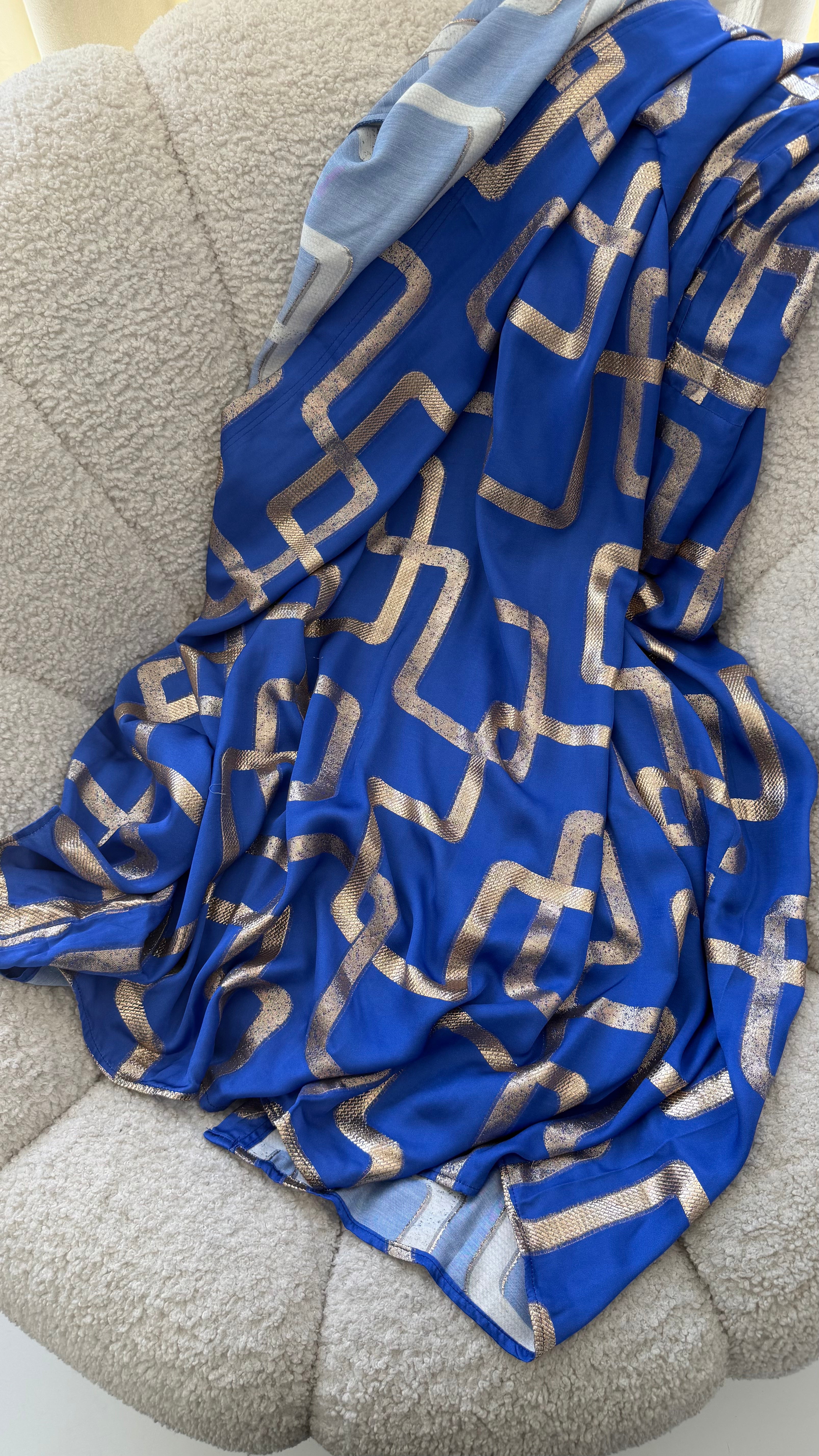 Golden Blue Pattern Abaya