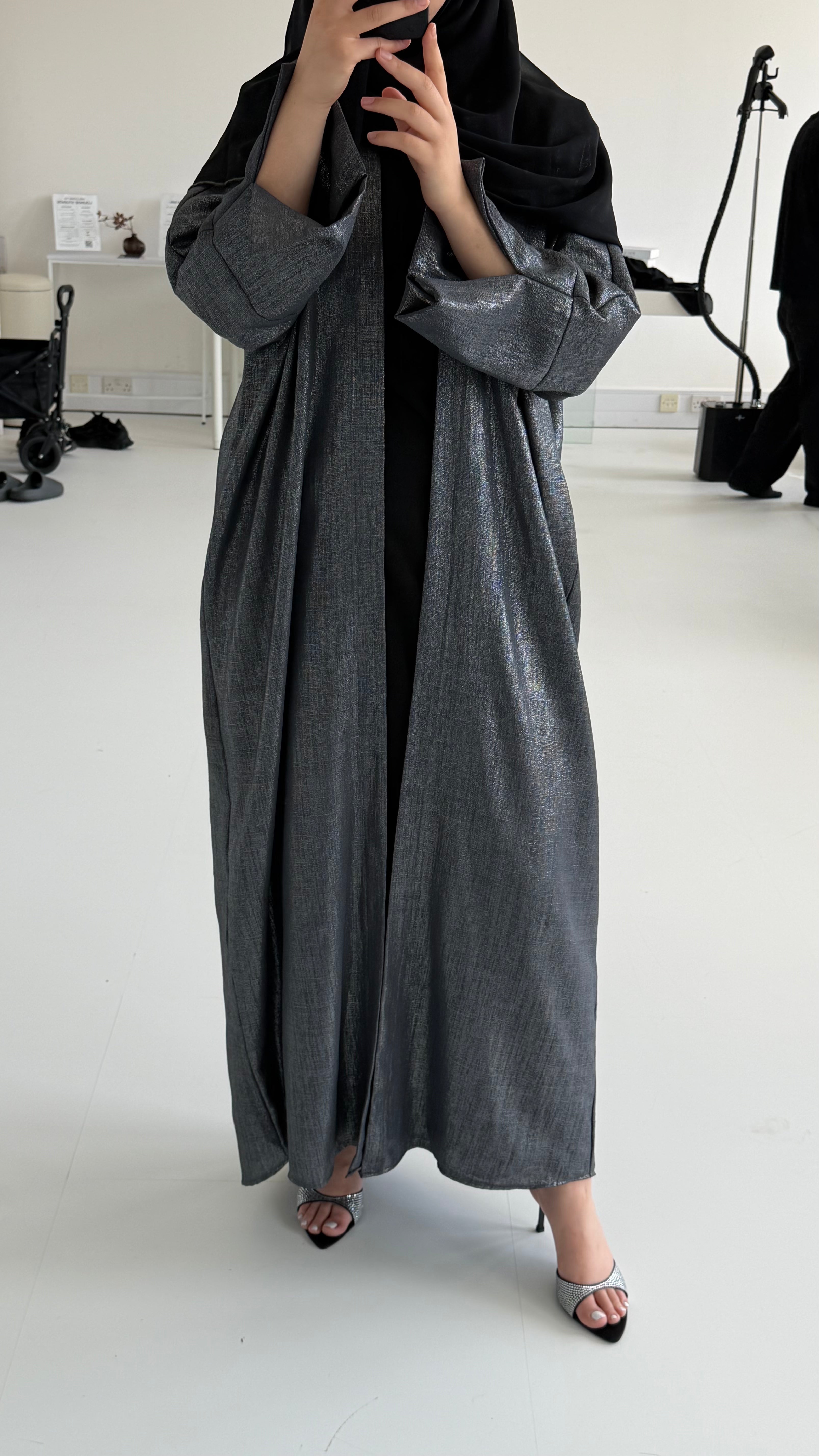 Silver Shimmer Bisht