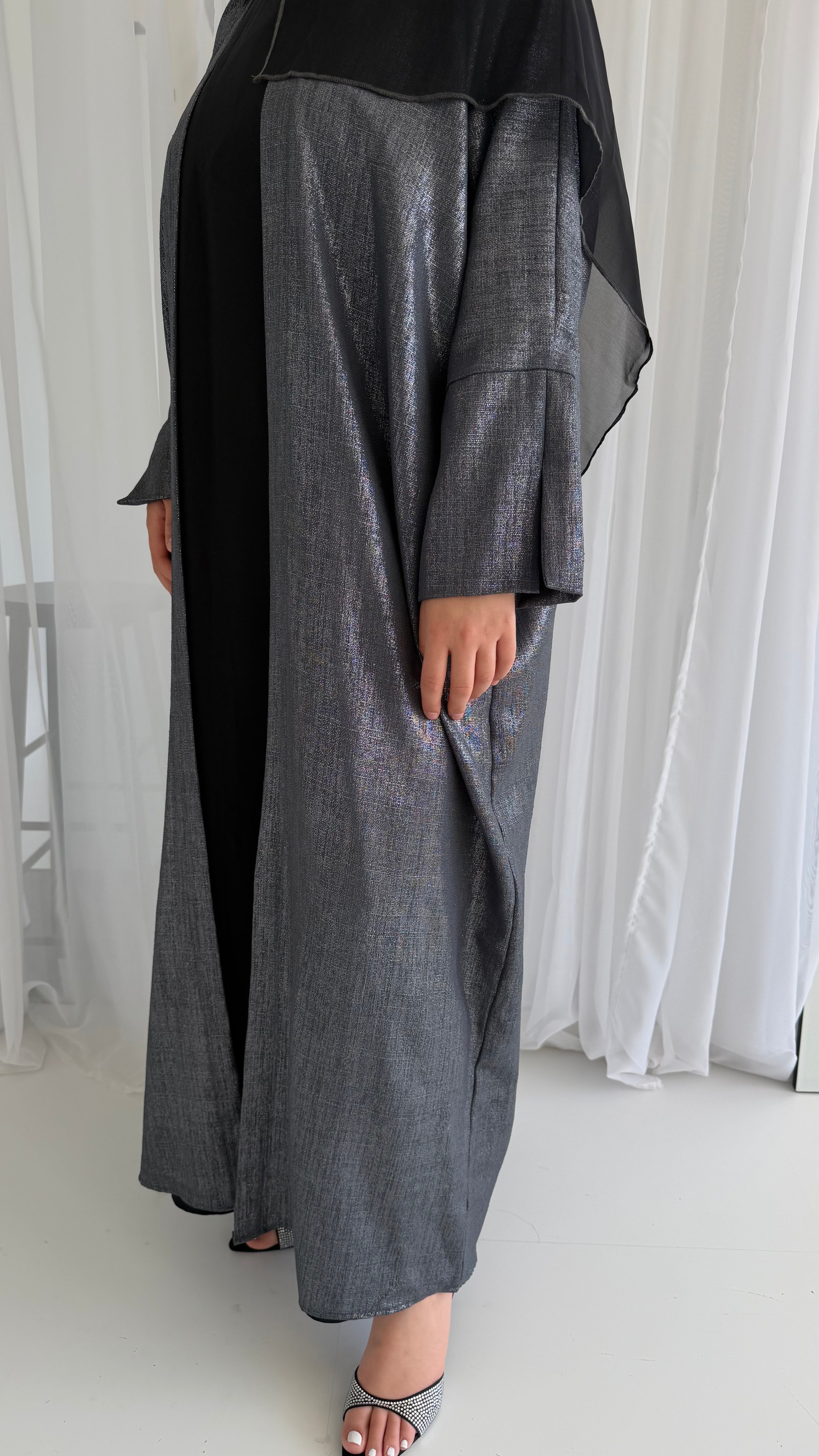 Silver Shimmer Bisht