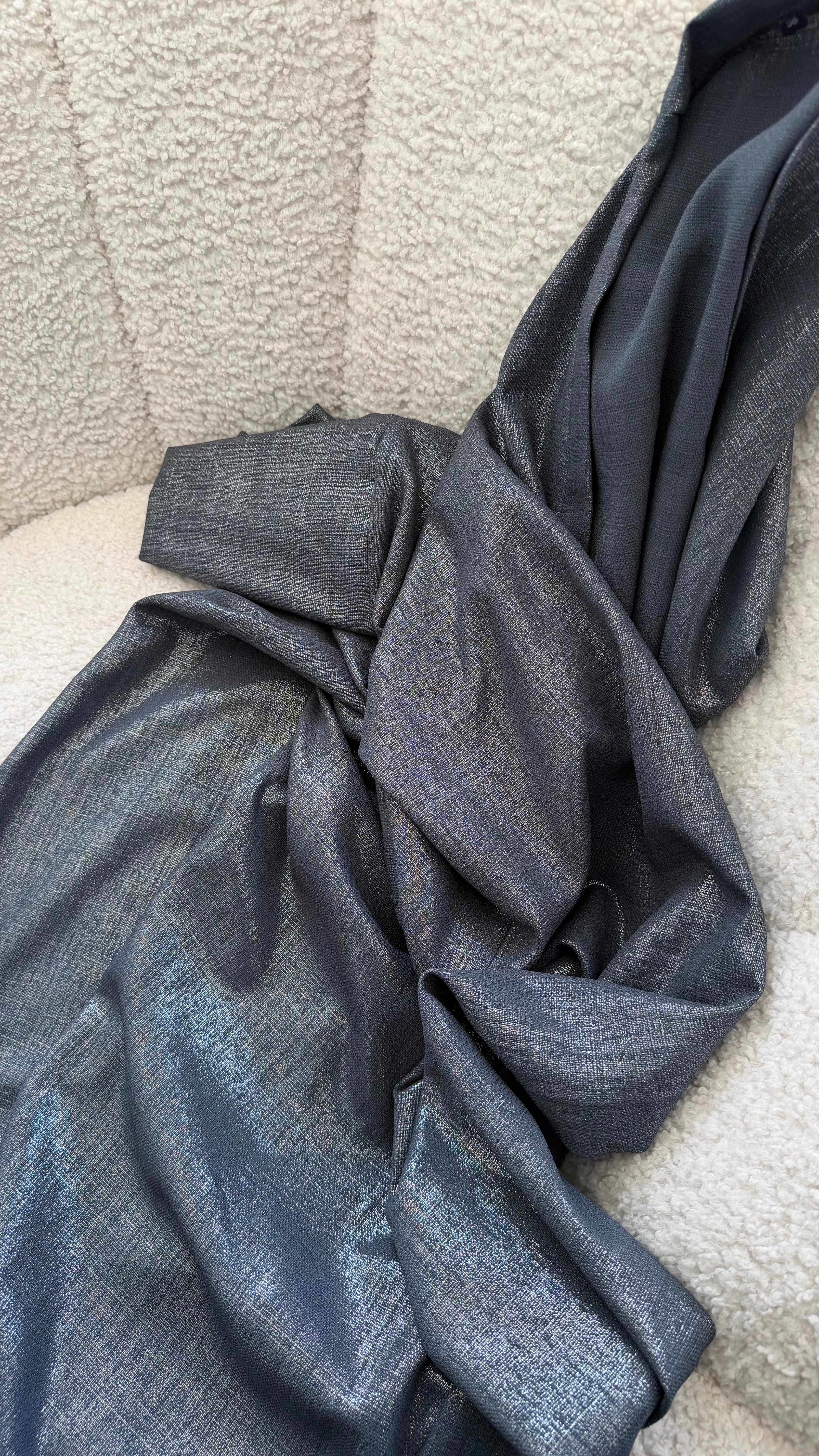 Silver Shimmer Bisht