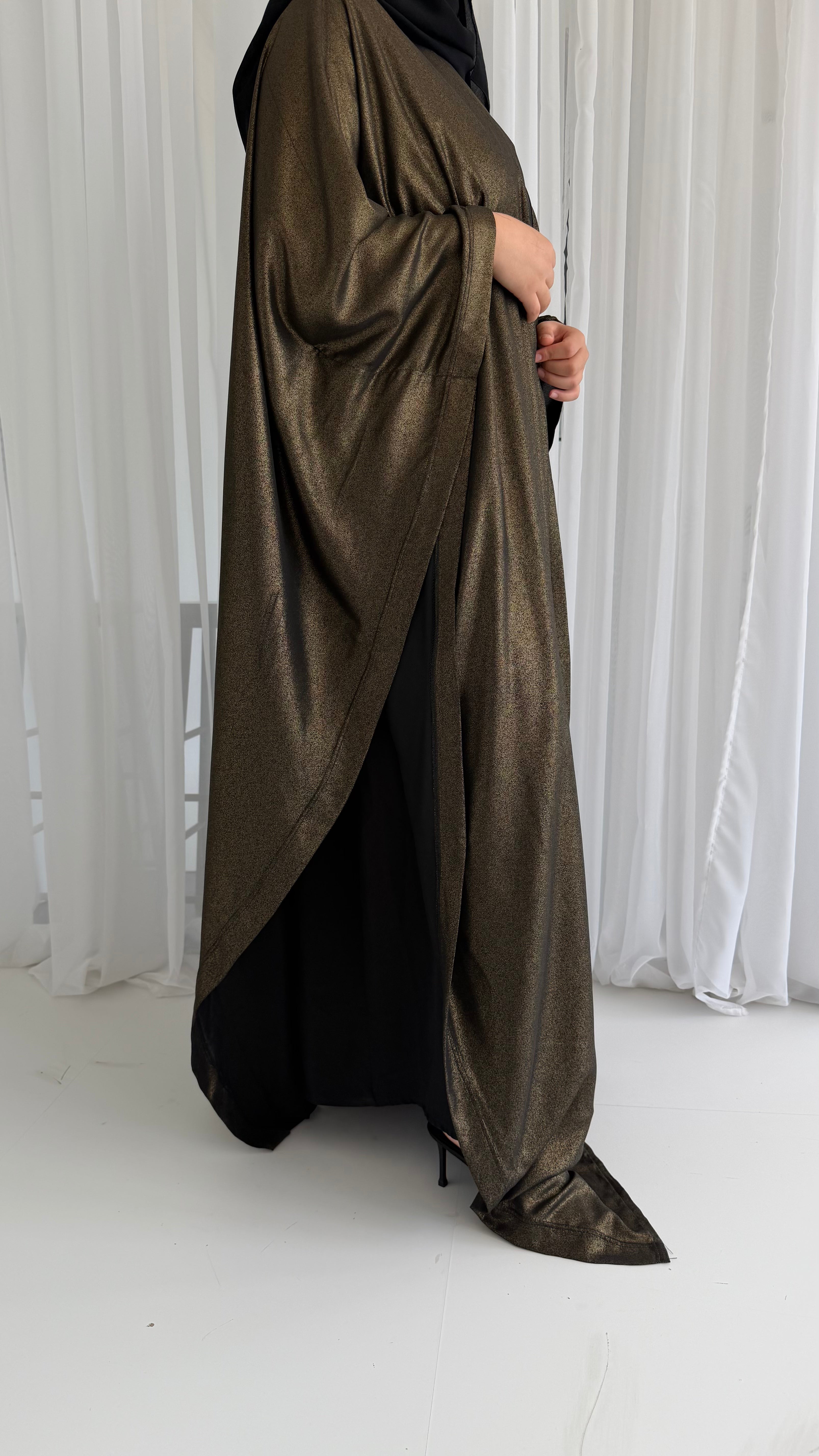 Gold Shimmer Wrap Abaya