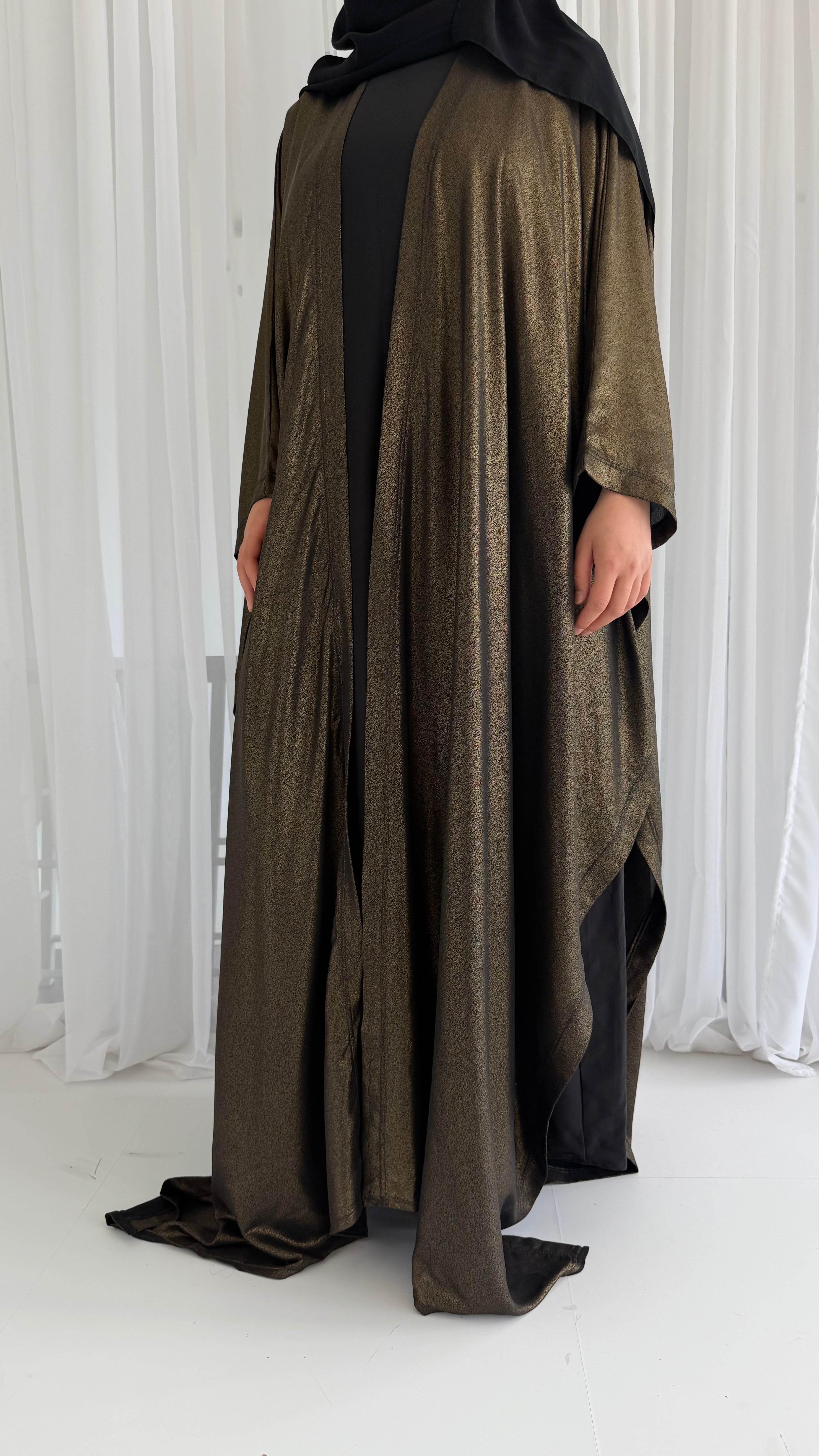 Gold Shimmer Wrap Abaya