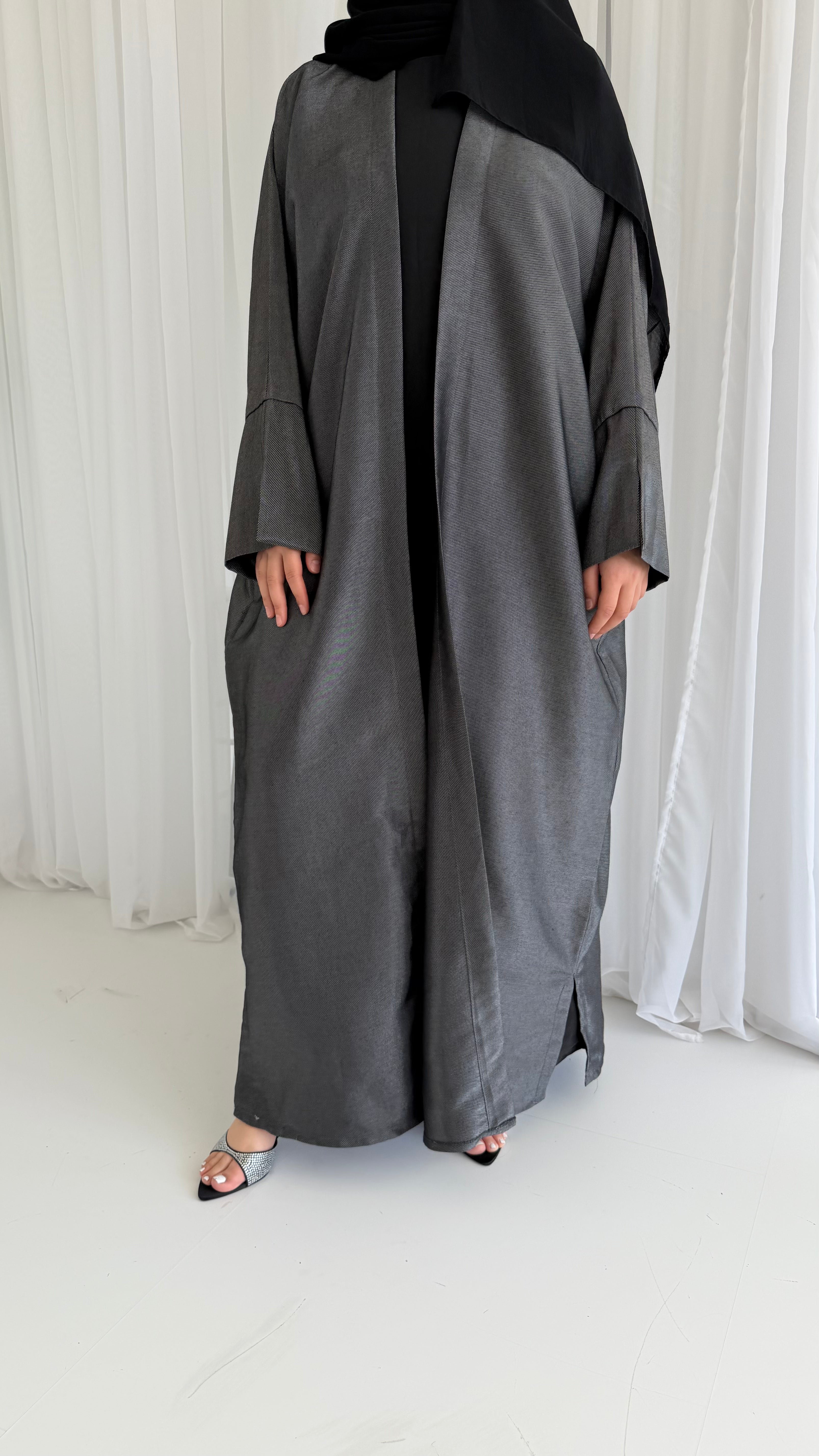 Grey Shimmer Bisht