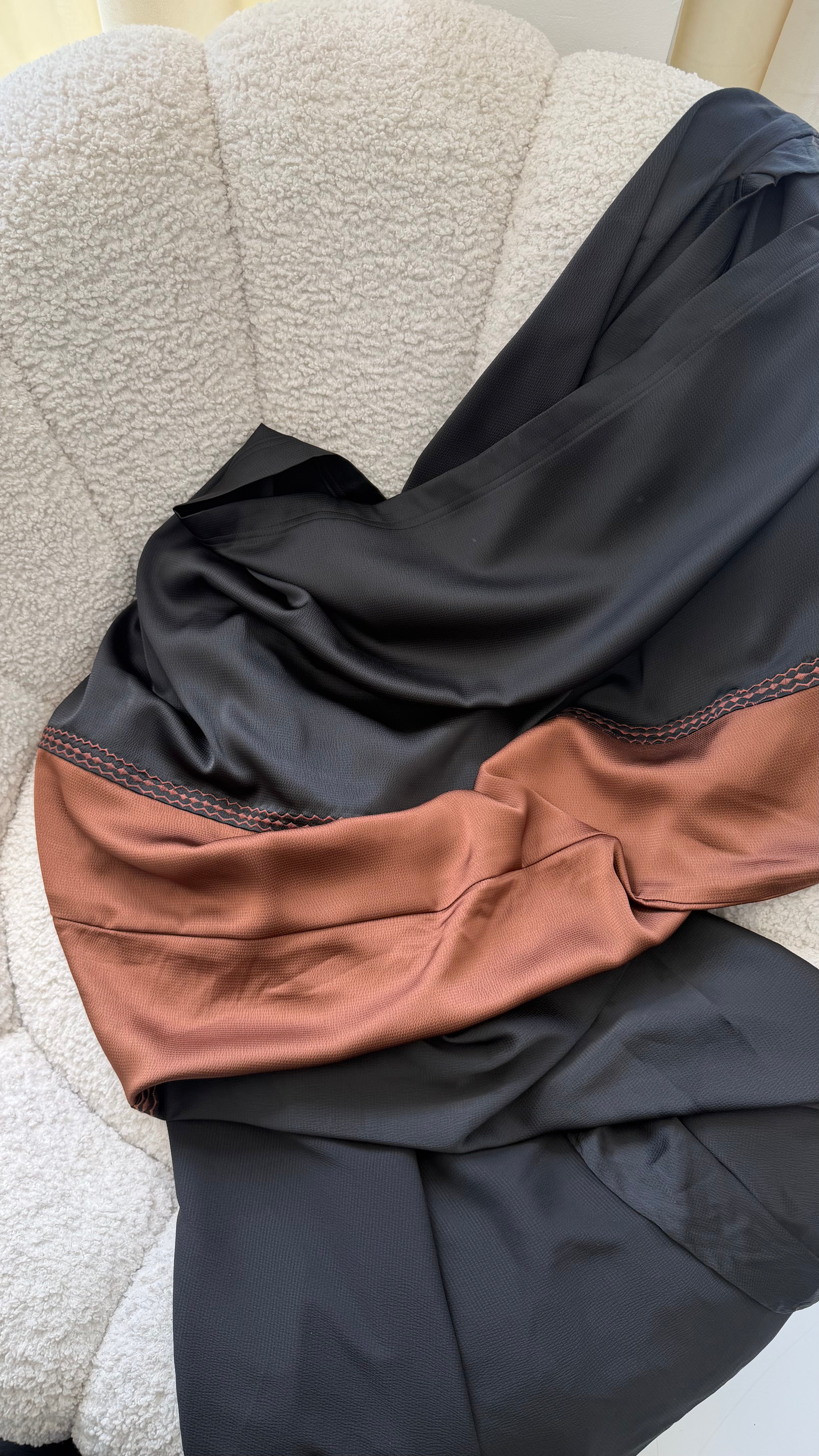 Brown/ Black Bisht Abaya