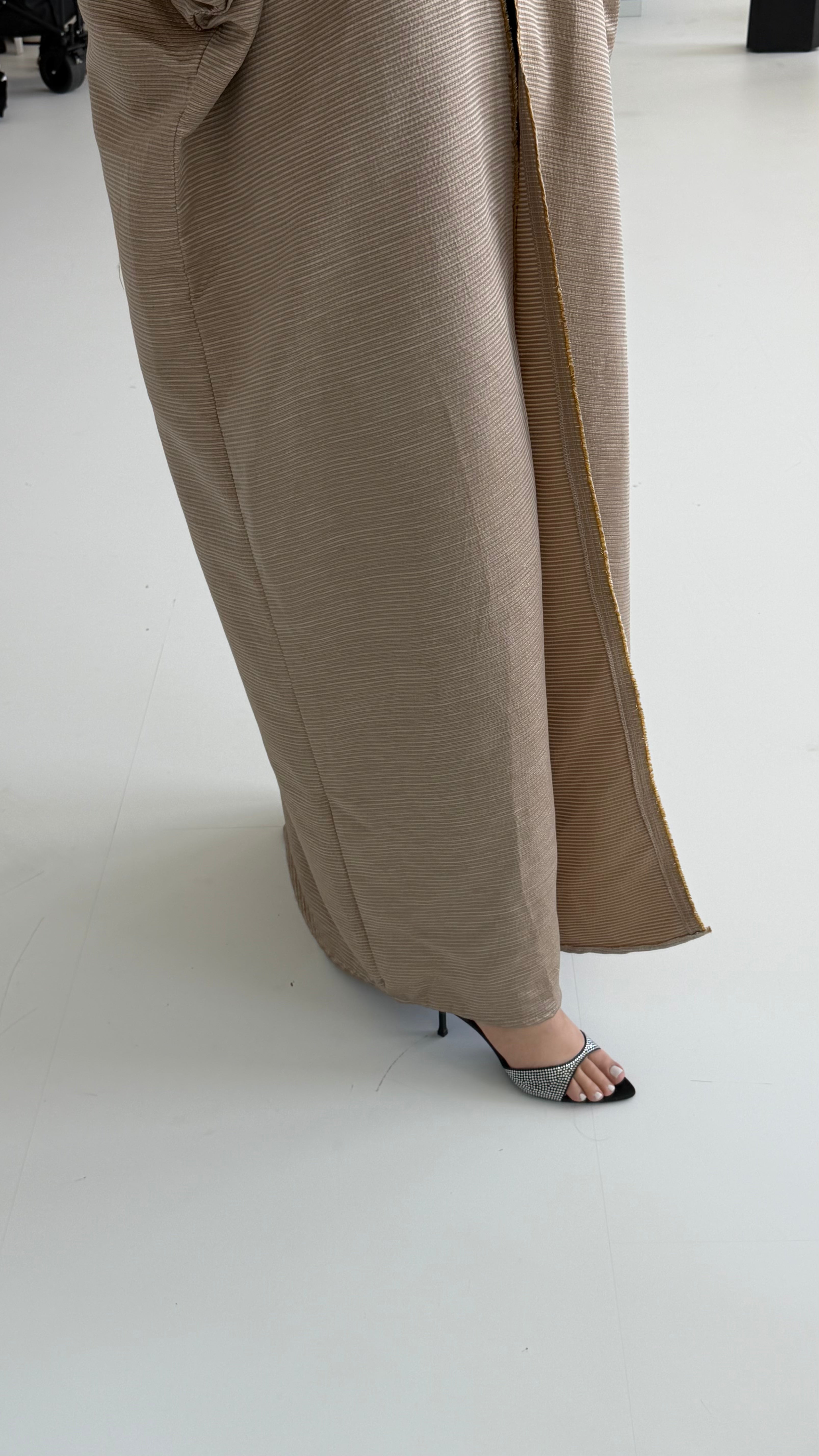 Golden Globe Abaya