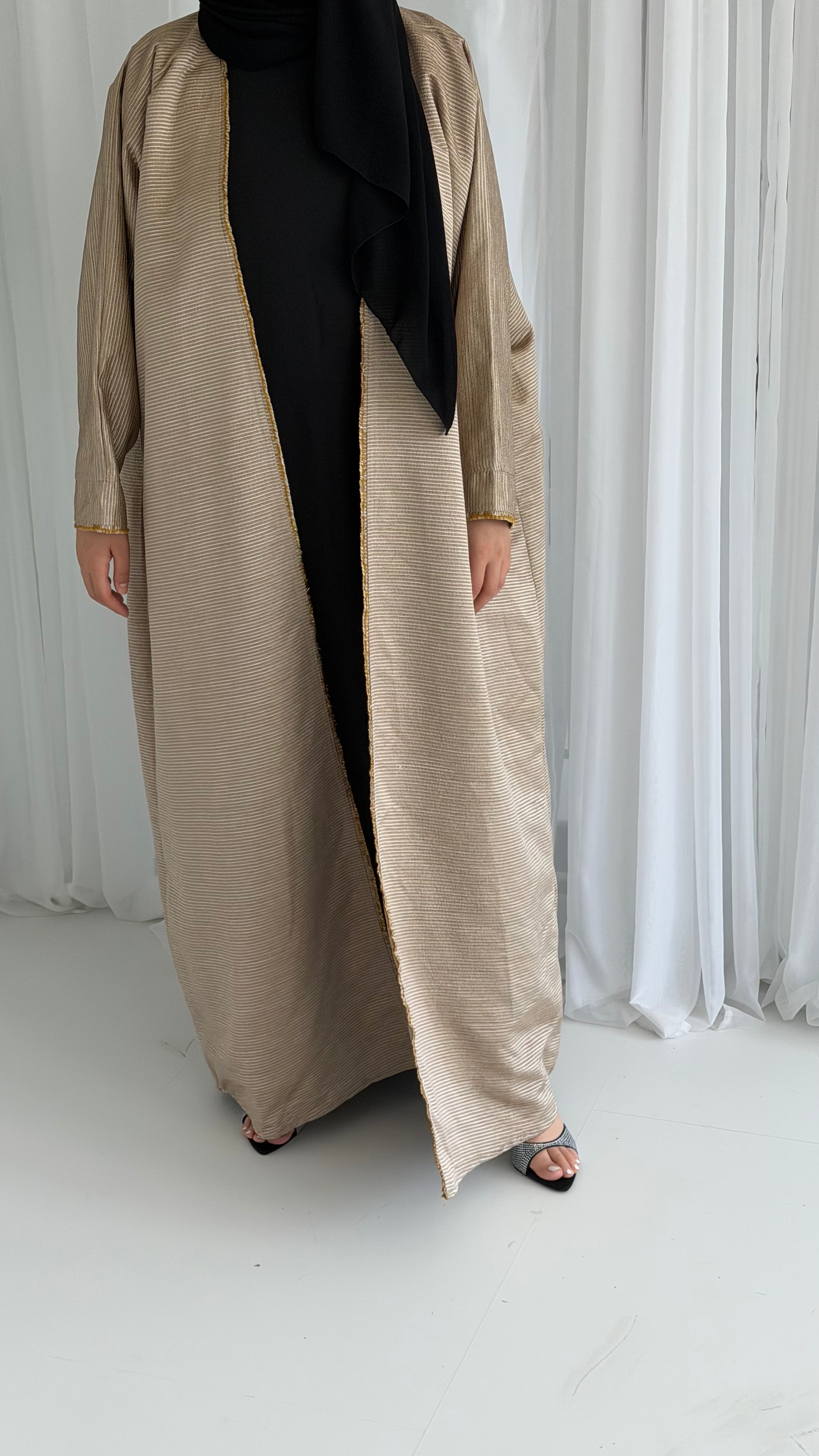 Golden Globe Abaya