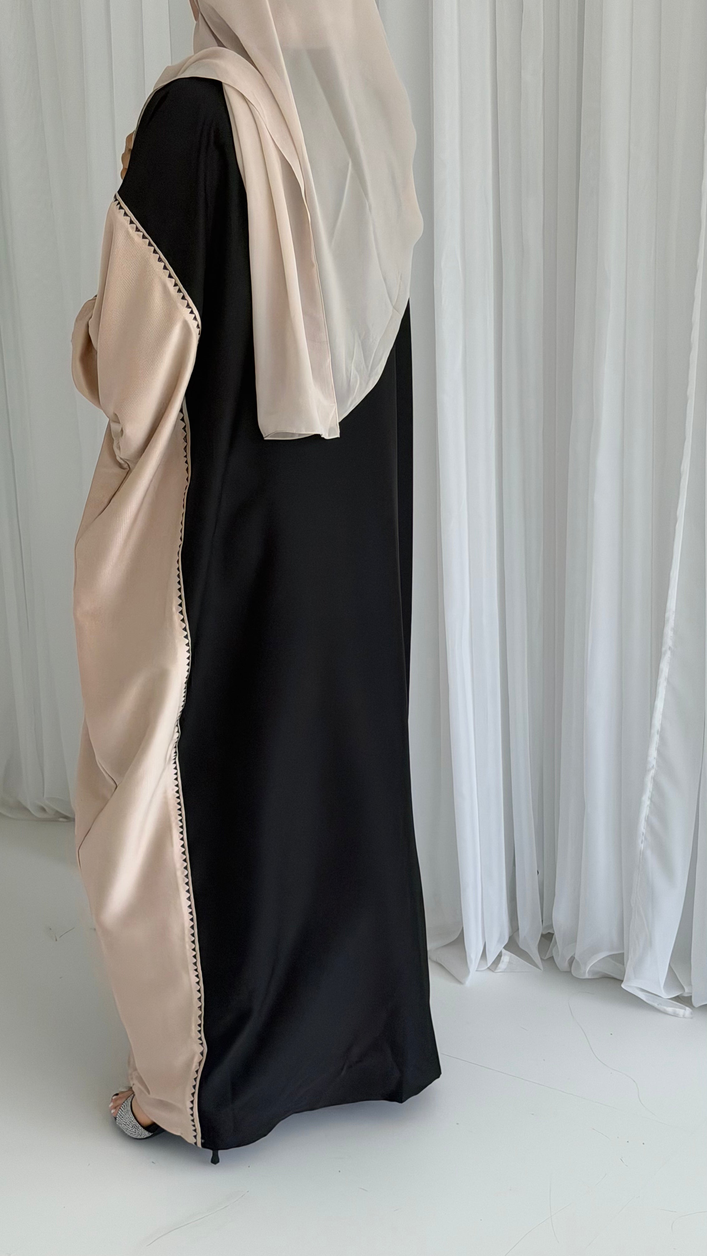 Cream/ Black Bisht Abaya