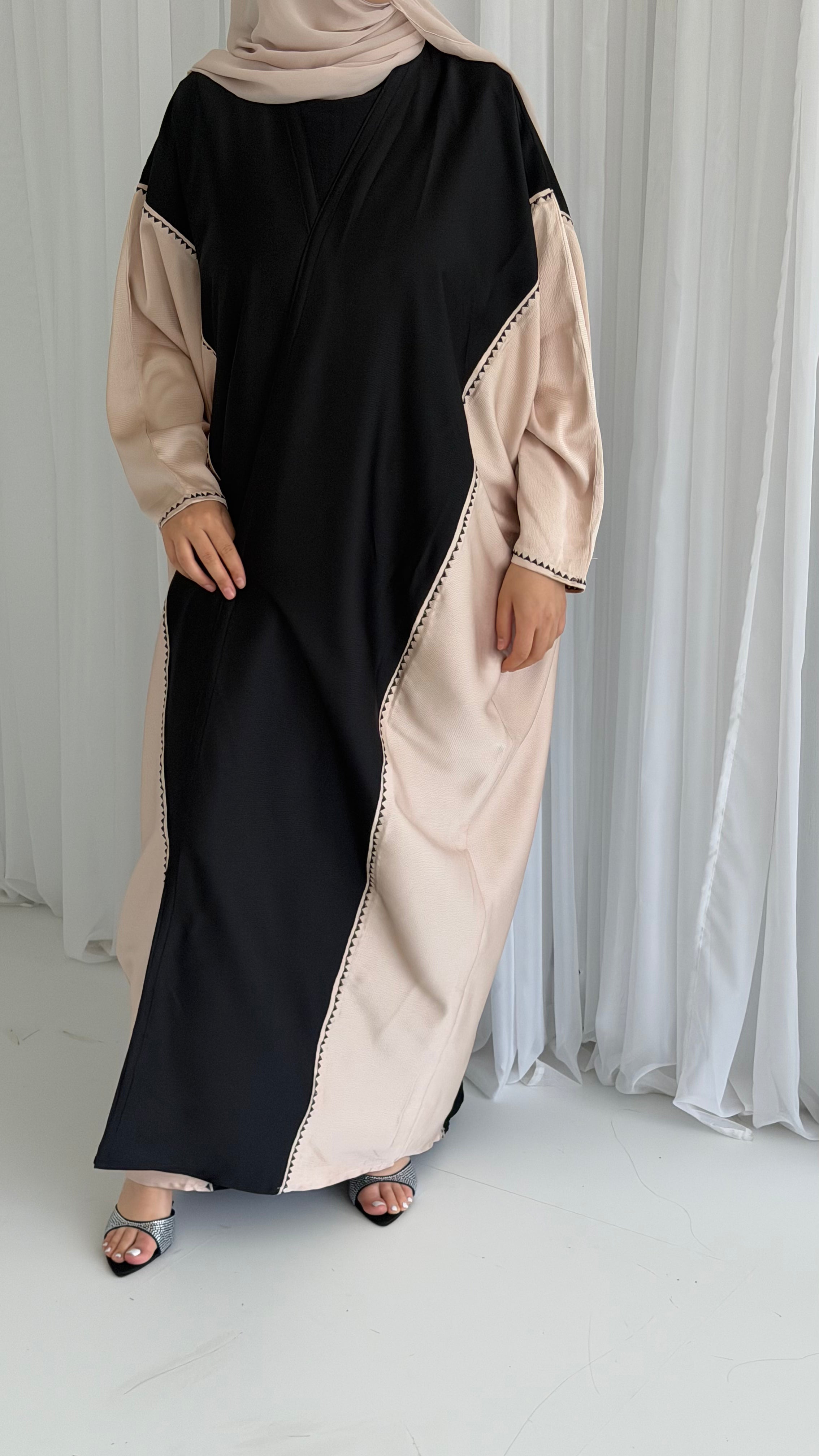 Cream/ Black Bisht Abaya