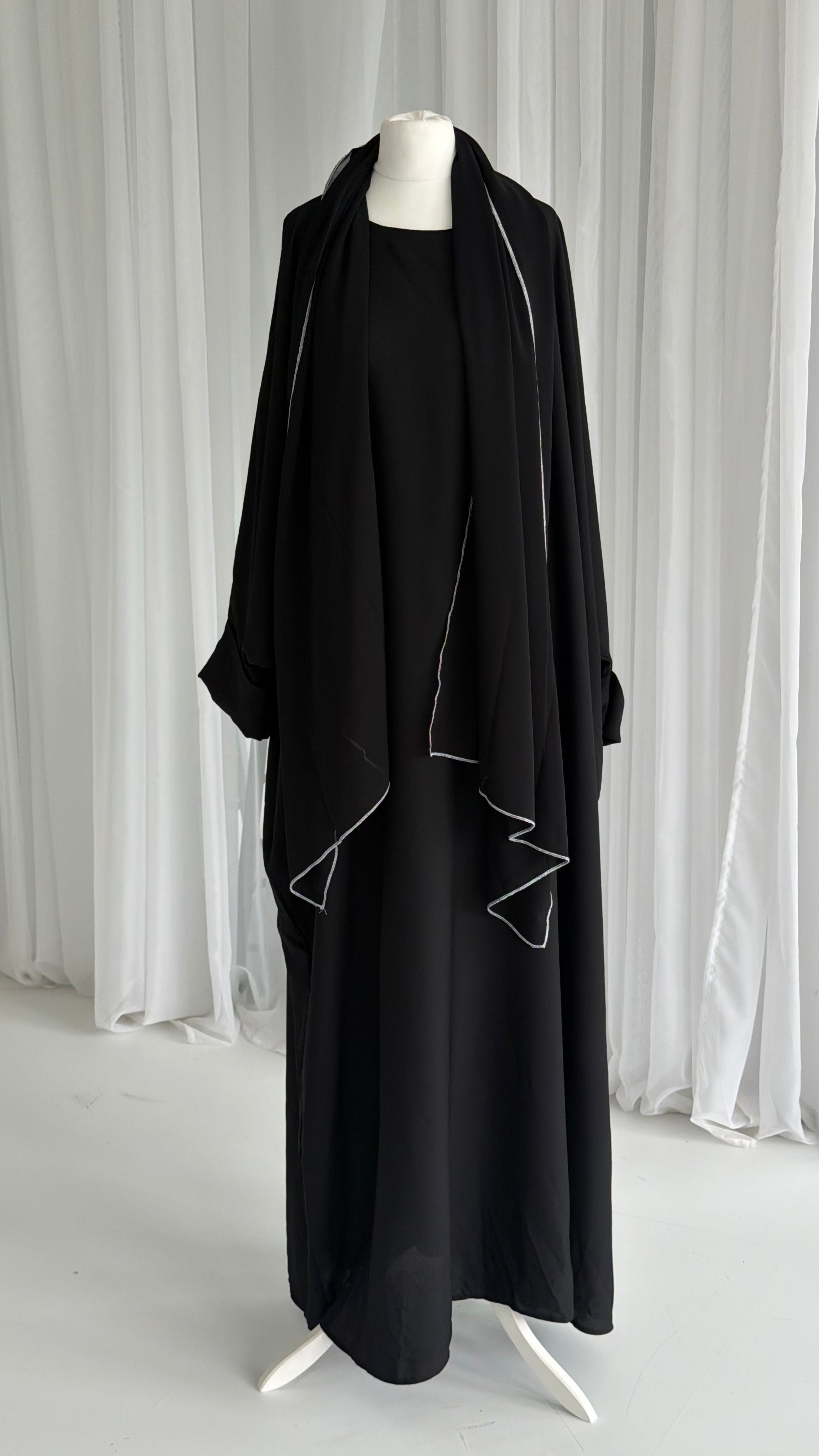 Black Closed Abayah